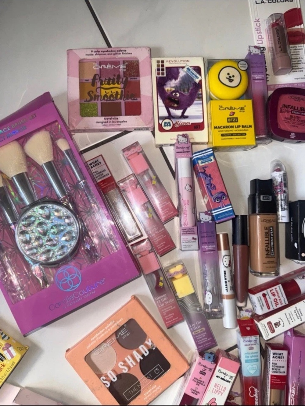 Makeup bundle - Picture 3 of 3